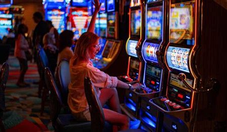 Essential Tips for Playing Maldives Slot Sites